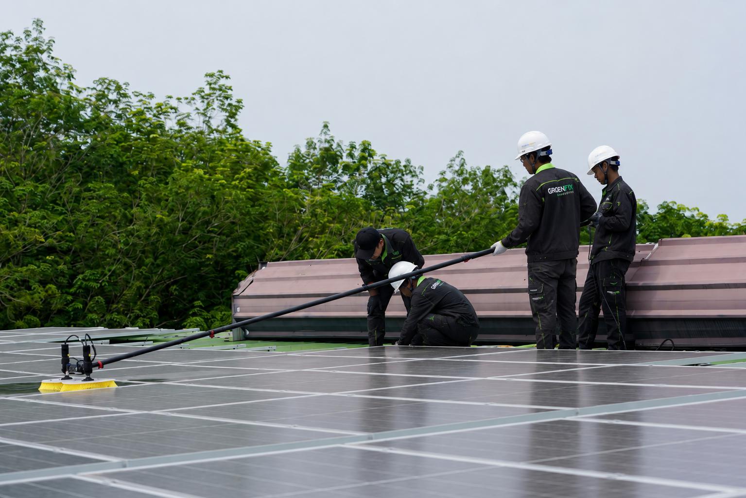 Zonnepanelen Reinigen